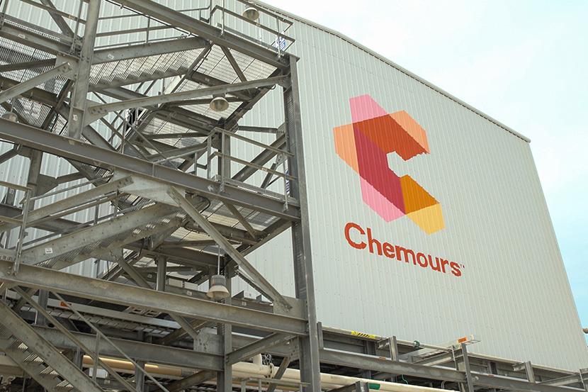 exterior shot of altamira chemours plant